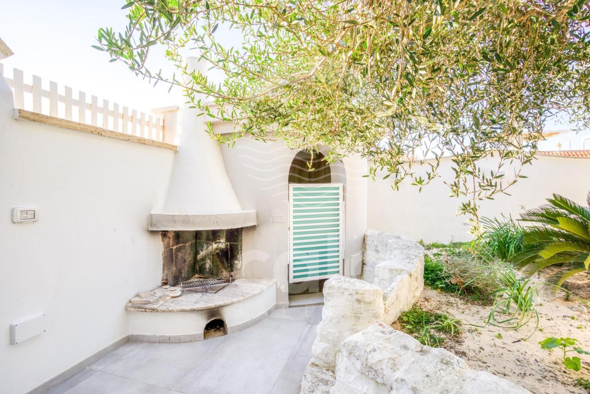 Villa Desiderio By Cala Salento Torre Lapillo Bagian luar foto
